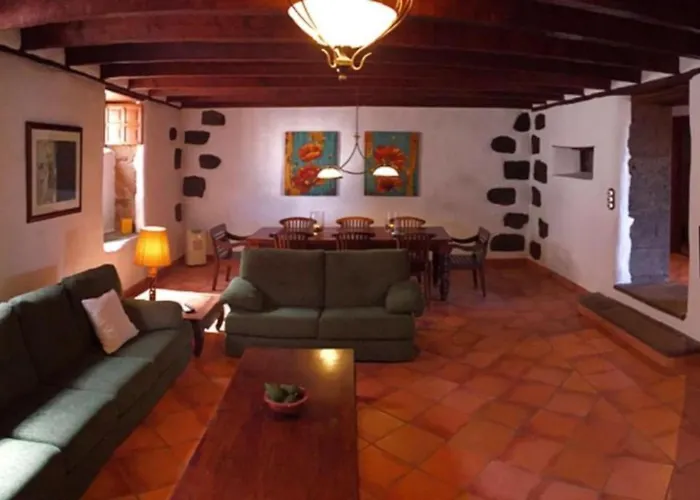 Ferienhaus La Casona De La Rambla - Private Garden + Jacuzzi