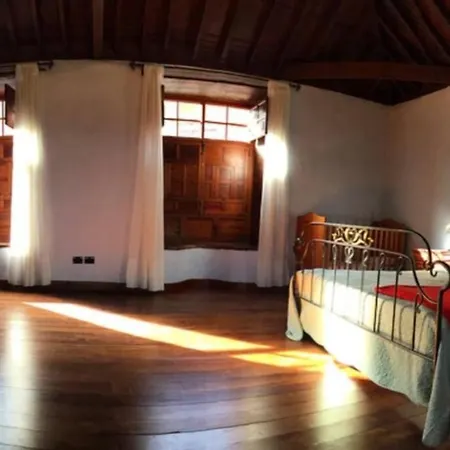 Prázdninový dům La Casona De La Rambla - Private Garden + Jacuzzi *