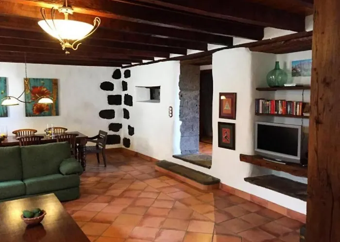 Сasa de vacaciones La Casona De La Rambla - Private Garden + Jacuzzi *
